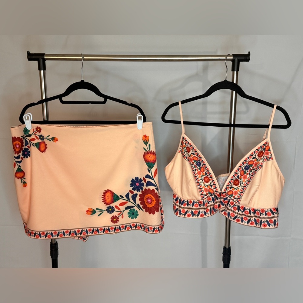 SHEIN plus size Peach Floral Embroidered Camisole and Skort Set 4XL